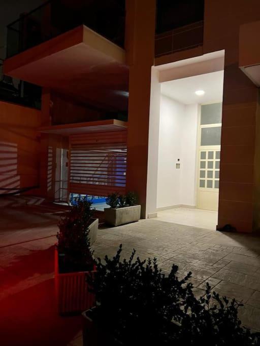 Remarkable Apartment Tiranë Ngoại thất bức ảnh